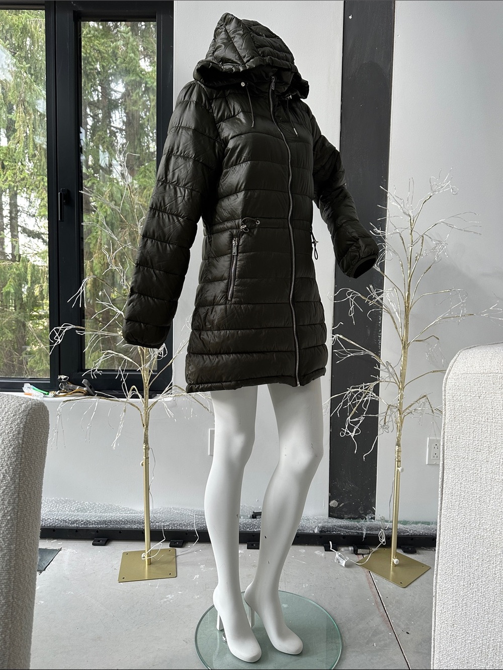 New olive green packable lightweight jacket coat puffer fall autumn soft cozy L